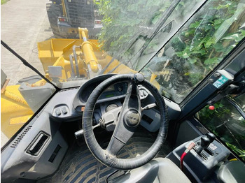מעמיס גלגלים Komatsu WA320: תמונה 4