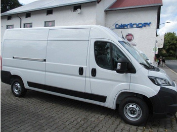 כלי רכב מסחרי עם לוח FIAT Ducato