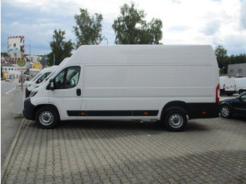 כלי רכב מסחרי עם לוח FIAT Ducato Maxi