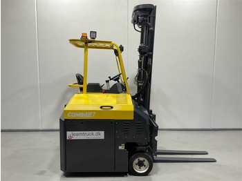 משאית הגעה ב-4 דרכים COMBILIFT