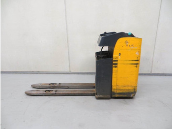 משאית משטחים Jungheinrich ESE 120: תמונה 2