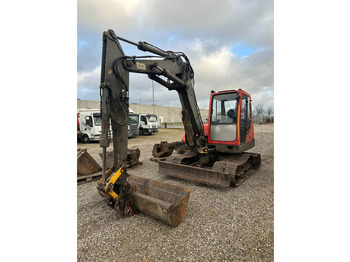 מיני מחפר KOMATSU