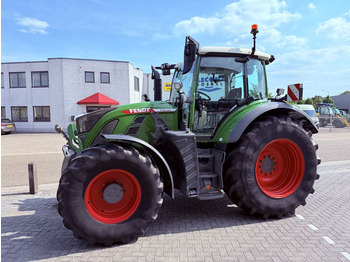טרקטור חקלאי FENDT 718 Vario
