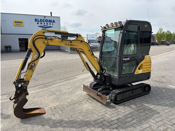 מיני מחפר NEW HOLLAND