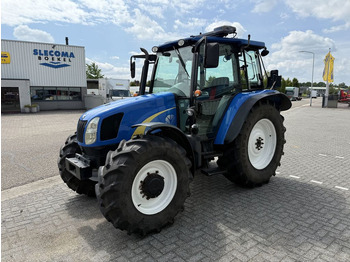 טרקטור חקלאי NEW HOLLAND T5000