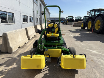 מכסחת גינה John Deere 2750E Triplex mower: תמונה 2