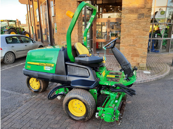 מכסחת גינה JOHN DEERE 7200