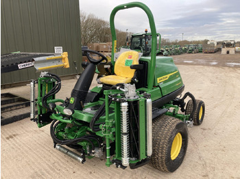 מכסחת גינה JOHN DEERE 7700