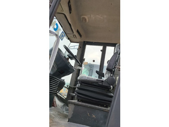 מדחס XCMG XS163J: תמונה 3