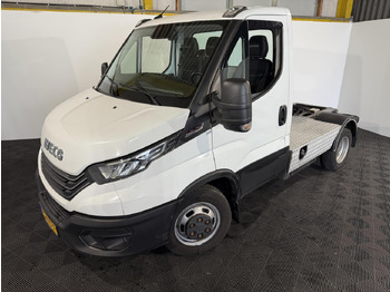 יחידת טרקטור מיני ארקטית IVECO Daily