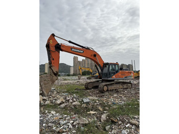מחפר DOOSAN DX380