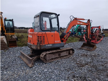 מיני מחפר Pel-Job EB406 rautateloilla. Kolme kauhaa: תמונה 5