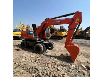 מחפר גלגלים DOOSAN DH150W-7