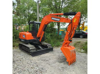 מחפר סורק DOOSAN DH60
