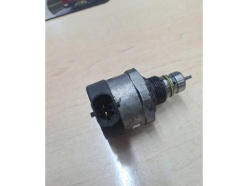 שסתום BOSCH- REGULATOR CIŚNIENIA LISTWY PALIWA FORD F-MAX 500 Gc46 9H321 BA 0281006475: תמונה 5