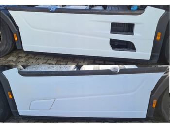 גוף וחלק חיצוני FORD