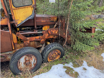טרקטור חקלאי 1970 Massey Ferguson 168 Industry: תמונה 3