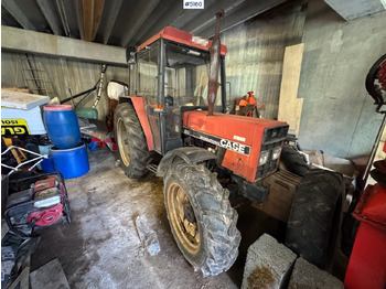 טרקטור חקלאי CASE IH 833