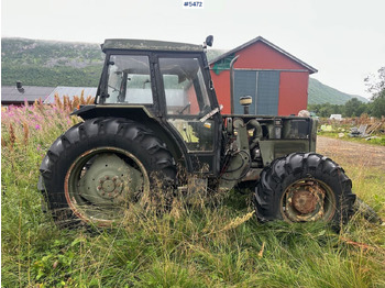 טרקטור חקלאי 1988 Massey-Ferguson 375 tractor w/ front loader, earthmoving bucket and snow bucket.: תמונה 4 טרקטור חקלאי 1988 Massey-Ferguson 375 tractor w/ front loader, earthmoving bucket and snow bucket.: תמונה 4