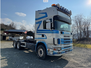 משאית הרמת וו SCANIA R144