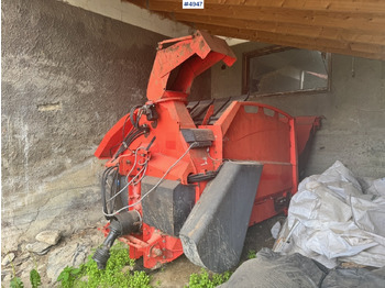 ציוד חציר ומספוא KUHN