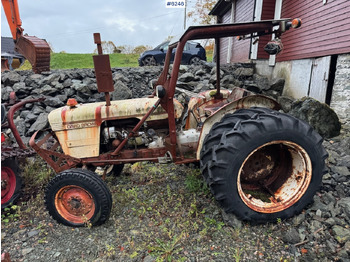 טרקטור חקלאי DAVID BROWN