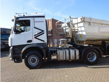 יחידת טרקטור MERCEDES-BENZ Arocs 1851