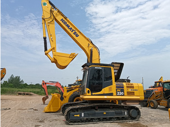 מחפר סורק KOMATSU PC200-8