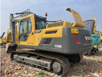 מחפר סורק VOLVO EC200