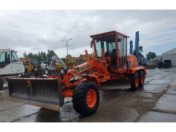 מפלסת NEW HOLLAND