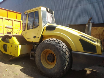 מדחס BOMAG BW213DH-4
