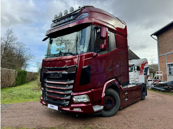 יחידת טרקטור DAF XG+ 530