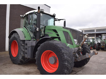 טרקטור חקלאי FENDT 826 Vario