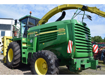 הַחכָּרָה John Deere 7400 John Deere 7400: תמונה 3
