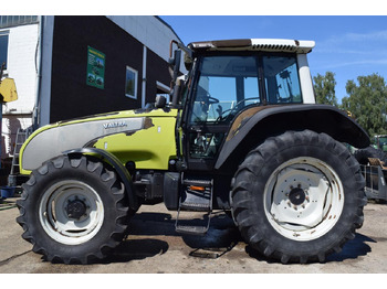 טרקטור חקלאי Valtra T120: תמונה 2