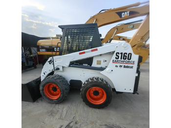 מעמיס היגוי החלקה BOBCAT S160