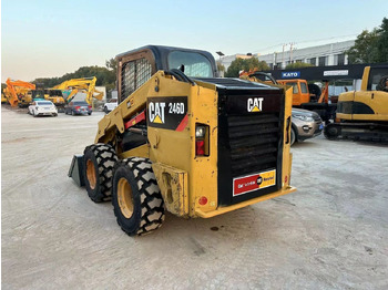 מעמיס היגוי החלקה CATERPILLAR