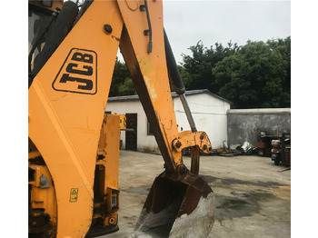 מחפרון JCB 3CX