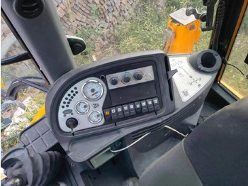 מחפרון JCB 3CX: תמונה 4