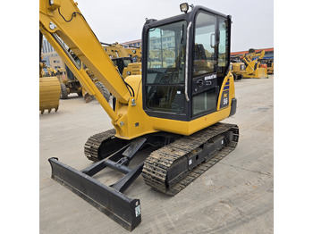 מיני מחפר KOMATSU PC56: תמונה 4