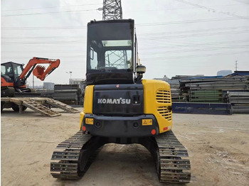 מיני מחפר Komatsu PC55MR: תמונה 5