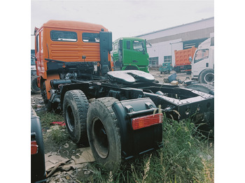יחידת טרקטור SHACMAN F3000 trailer head: תמונה 2