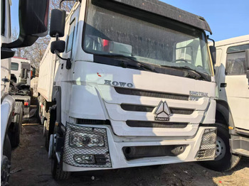 מזהיר SINOTRUK HOWO