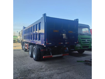 מזהיר SINOTRUK HOWO 8x4: תמונה 4