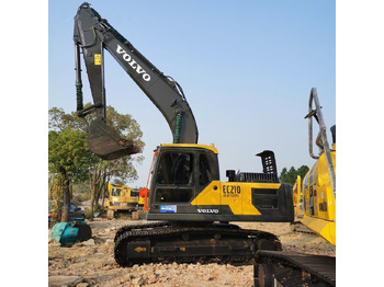 מחפר סורק VOLVO EC210