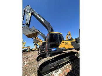 מחפר סורק Volvo EC240: תמונה 3