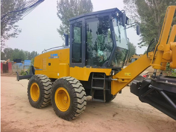 מפלסת XCMG GR1803: תמונה 5