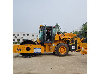 מדחס XCMG XS233J