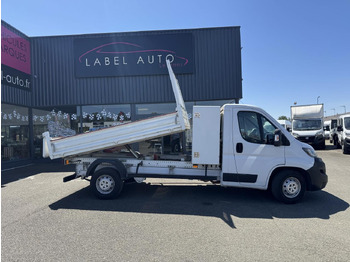 כלי רכב מסחרי מזהיר FIAT Ducato Maxi