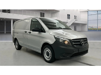 כלי רכב מסחרי עם לוח MERCEDES-BENZ Vito 114